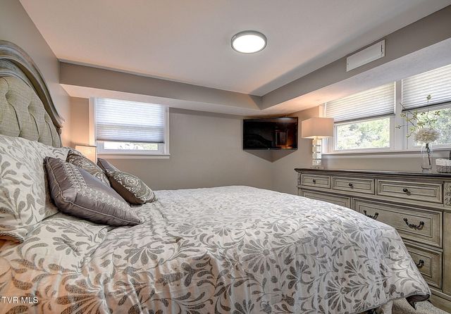 6814 Gate City Highway, Bristol, VA 24202
