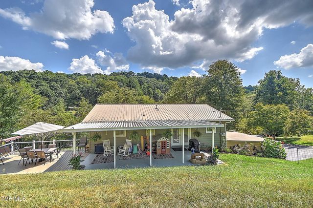 6814 Gate City Highway, Bristol, VA 24202
