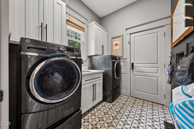 10539 Bedfordtown Drive, Raleigh, NC 27614