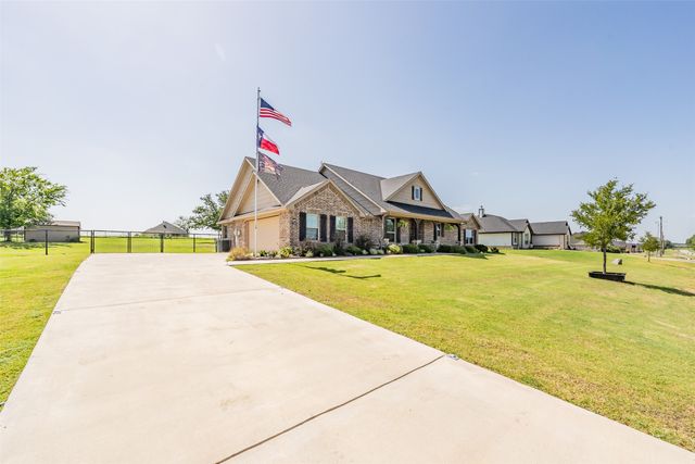 1268 County Road 4797, Springtown, TX 76082