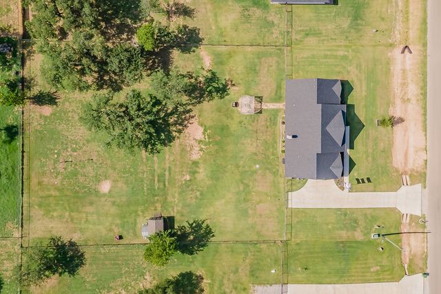 1268 County Road 4797, Springtown, TX 76082