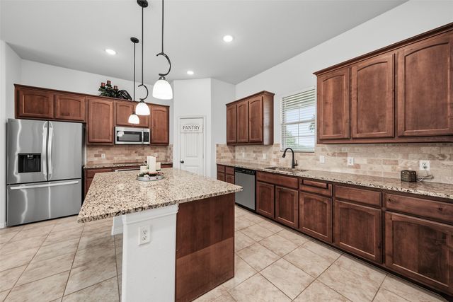 1268 County Road 4797, Springtown, TX 76082