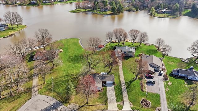 536 Munster Drive, Fayetteville, OH 45118