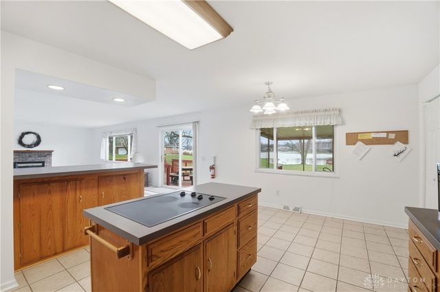 536 Munster Drive, Fayetteville, OH 45118