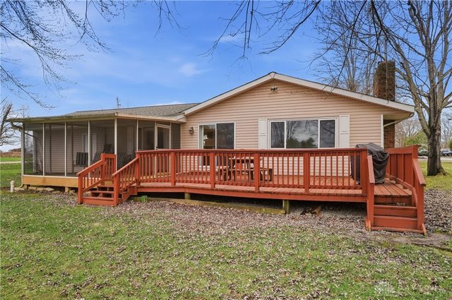 536 Munster Drive, Fayetteville, OH 45118