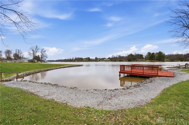 536 Munster Drive, Fayetteville, OH 45118