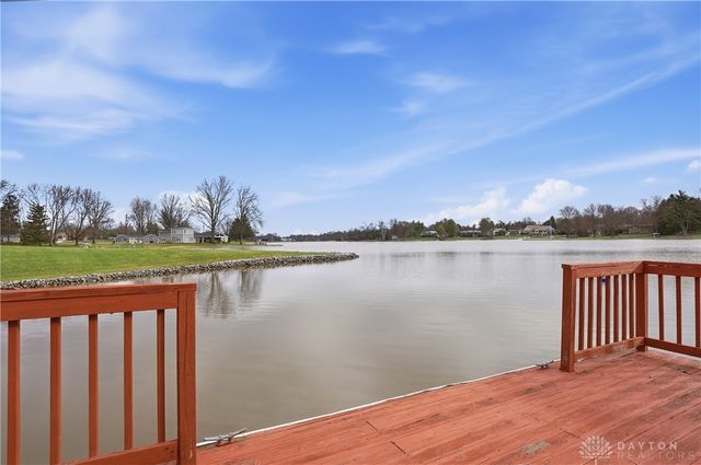 536 Munster Drive, Fayetteville, OH 45118
