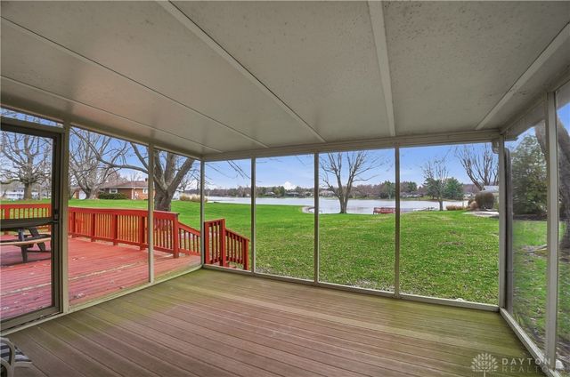 536 Munster Drive, Fayetteville, OH 45118