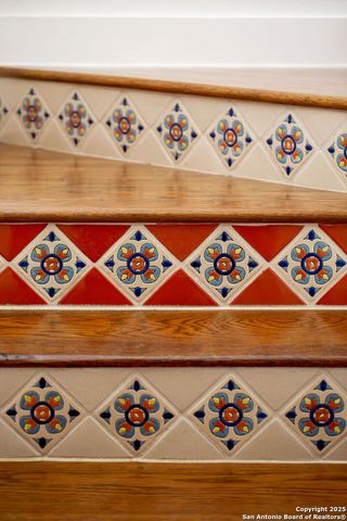 417 E Hildebrand, San Antonio, TX 78212