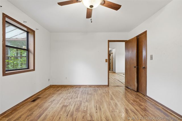 6163 Wildwood Drive, Sand Springs, OK 74063