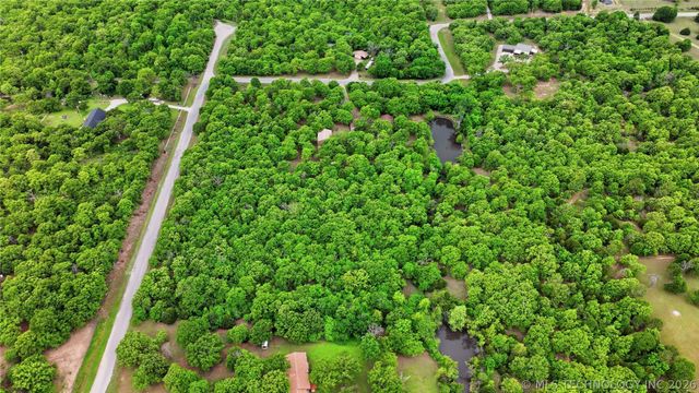 6163 Wildwood Drive, Sand Springs, OK 74063