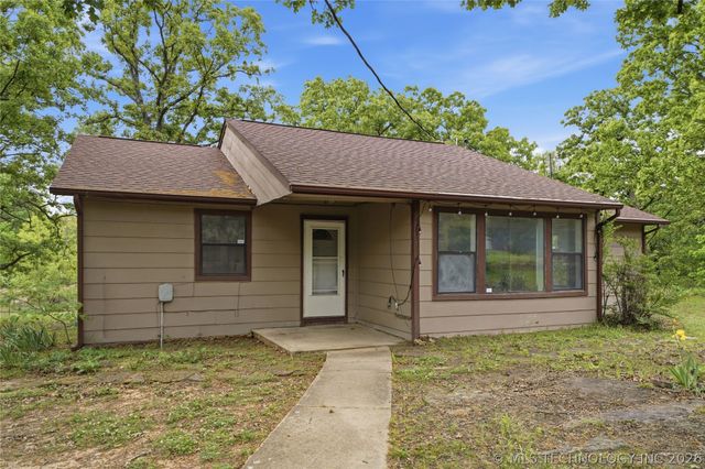 6163 Wildwood Drive, Sand Springs, OK 74063