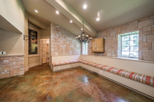 7610 W 45th St N, Maize, KS 67101