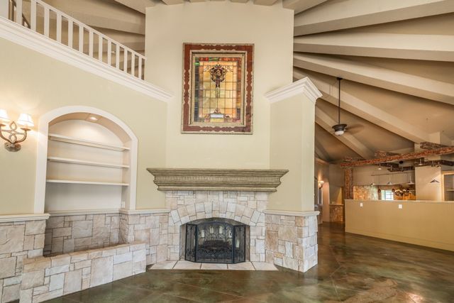 7610 W 45th St N, Maize, KS 67101