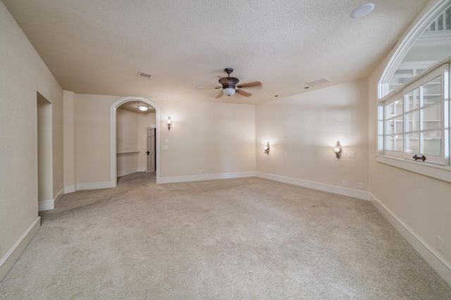 7610 W 45th St N, Maize, KS 67101