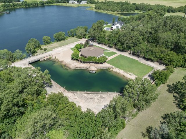 7610 W 45th St N, Maize, KS 67101