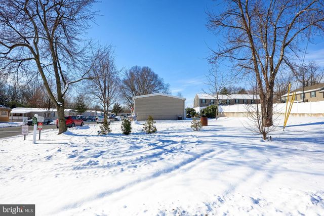 1395 BOWMANSVILLE RD, Mohnton, PA 19540