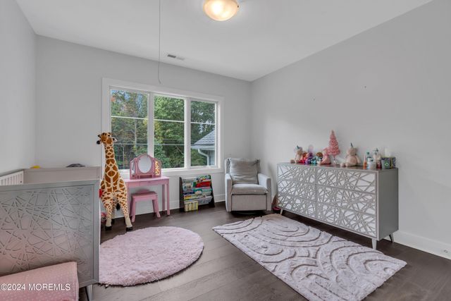 14 Falson Lane, Morganville, NJ 07751