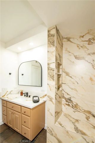 5747 Agnes Avenue, Valley Village, CA 91607