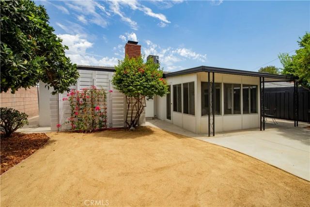 5747 Agnes Avenue, Valley Village, CA 91607