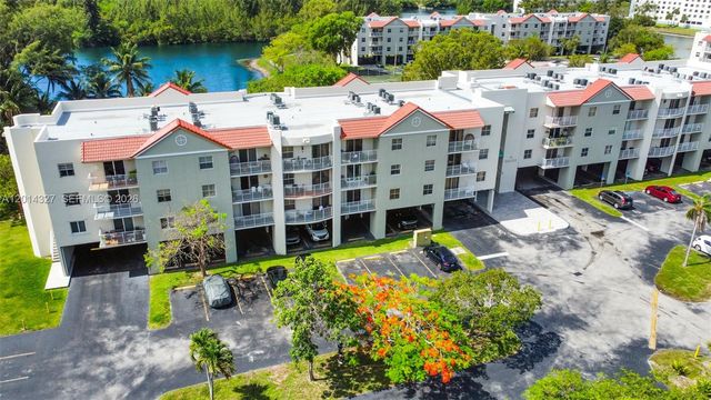 8200 SW 210th St 103, Cutler Bay, FL 33189