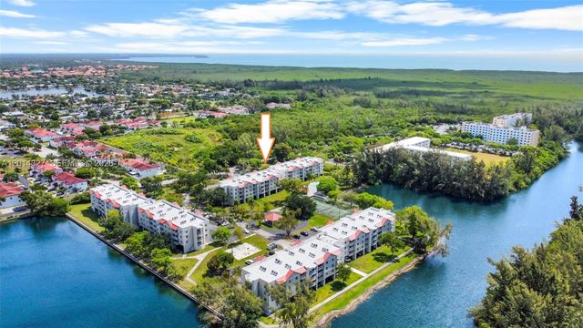 8200 SW 210th St 103, Cutler Bay, FL 33189