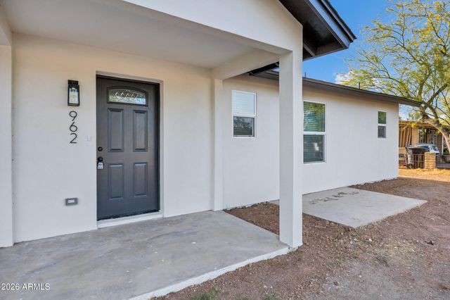 962 S PIONEER --, Mesa, AZ 85204