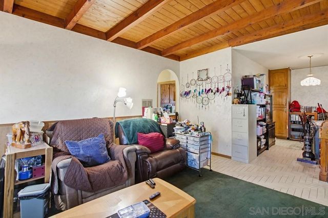 9149 Oso Rd, Spring Valley, CA 91977