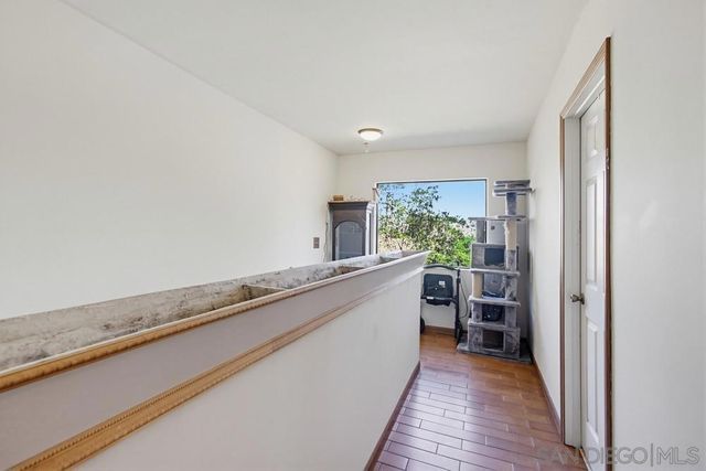 9149 Oso Rd, Spring Valley, CA 91977