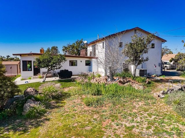 9149 Oso Rd, Spring Valley, CA 91977