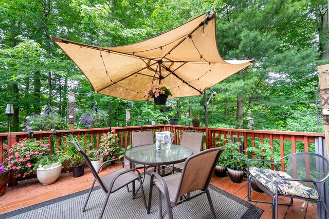 907 N Sandalwood Circle 71, Muskegon, MI 49441