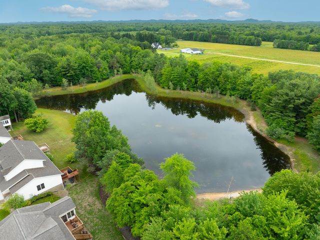 907 N Sandalwood Circle 71, Muskegon, MI 49441
