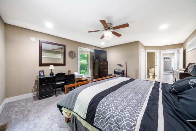 907 N Sandalwood Circle 71, Muskegon, MI 49441
