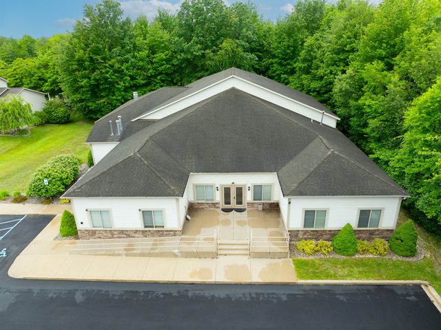 907 N Sandalwood Circle 71, Muskegon, MI 49441