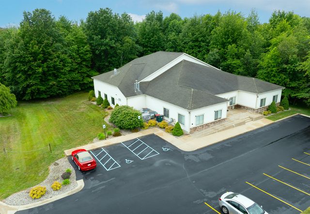 907 N Sandalwood Circle 71, Muskegon, MI 49441