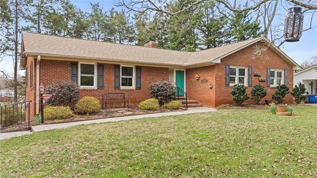 4016 Yarbrough Avenue, Winston-salem, NC 27106