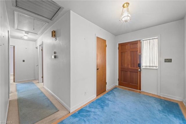 4016 Yarbrough Avenue, Winston-salem, NC 27106