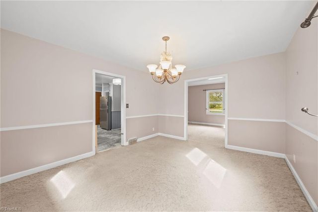 4016 Yarbrough Avenue, Winston-salem, NC 27106