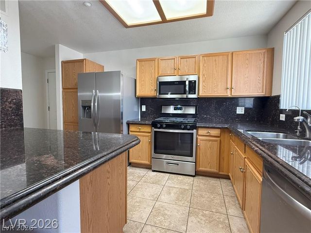 830 Carnegie Street 423, Henderson, NV 89052