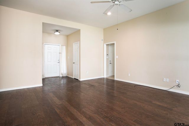 550 Spencer Lane, Tyler, TX 75704