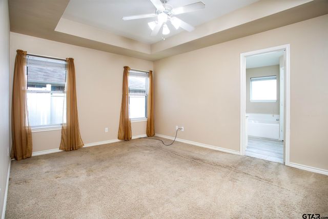 550 Spencer Lane, Tyler, TX 75704