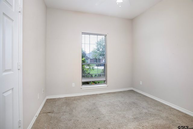 550 Spencer Lane, Tyler, TX 75704