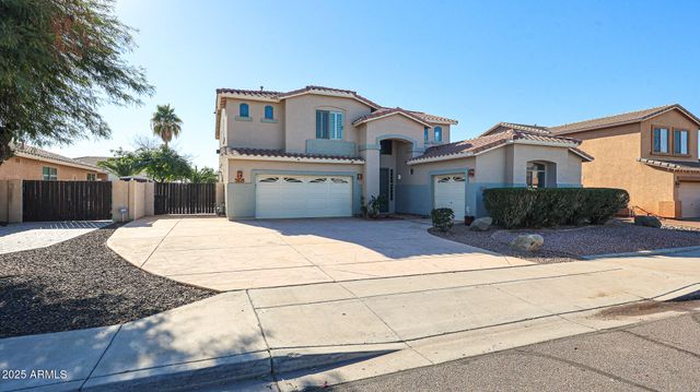 7015 W SOUTHGATE Avenue, Phoenix, AZ 85043