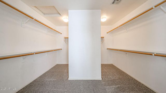 7015 W SOUTHGATE Avenue, Phoenix, AZ 85043