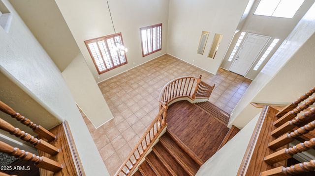 7015 W SOUTHGATE Avenue, Phoenix, AZ 85043