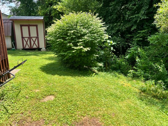 660 Glenn Avenue, West Liberty, KY 41472