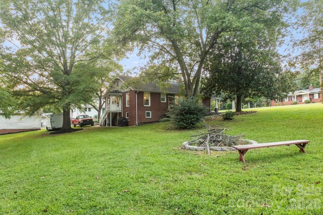 1810 Central Drive, Kannapolis, NC 28083