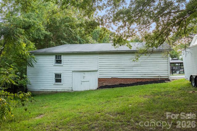 1810 Central Drive, Kannapolis, NC 28083