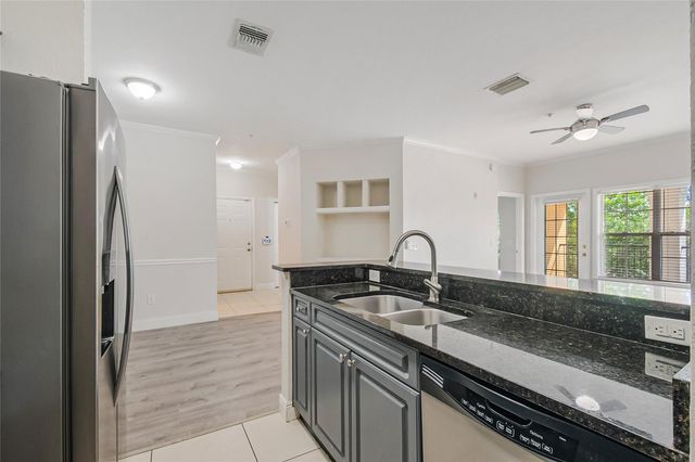 3611 CONROY ROAD 835, Orlando, FL 32839