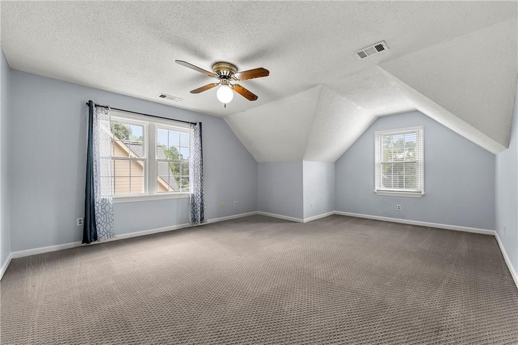 Image 19 of property listing at 125 Sandridge Court, Alpharetta, GA 30022